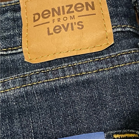 Levi’s Denizen Mid-Rise Boot Cut Women’s Size 4S 27x30 Jeans - Picture 3 of 7
